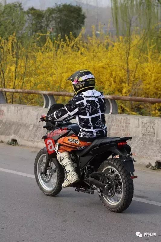 阿普利亚terra150adv测评,apriliaterra150怎么样