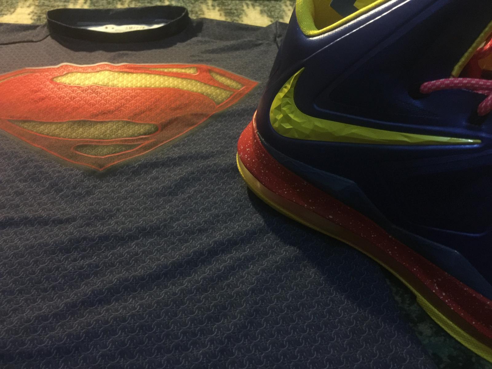 詹姆斯10snkrs,詹姆斯10精英版偏小吗