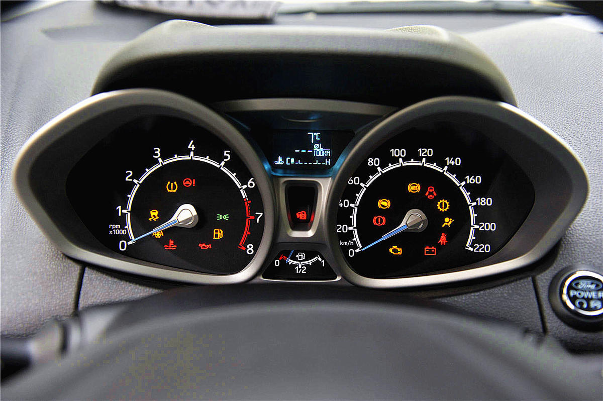 2017款福特翼搏1.0自动评测,福特翼搏精翼版试驾