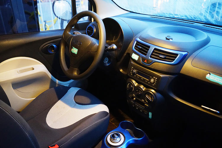 扫码式的共享汽车,扫码的共享汽车