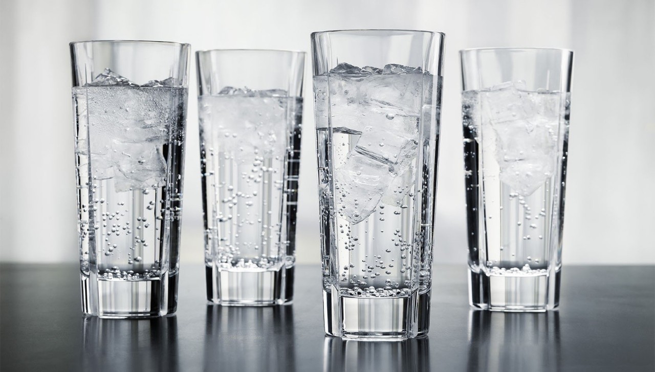 玻璃杯陶瓷杯不锈钢杯塑料杯,玻璃杯陶瓷杯塑料杯哪个健康