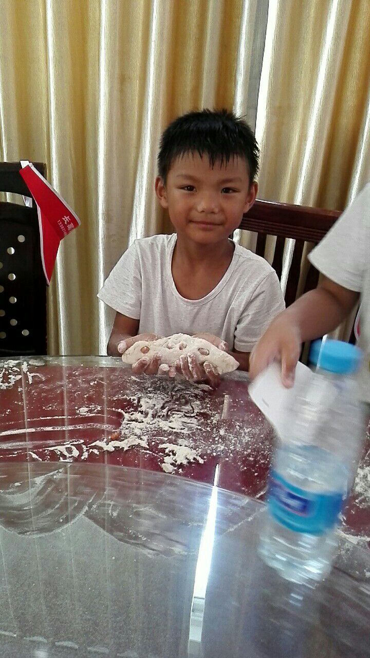 幼儿园毕业班夏令营活动,幼儿园大班毕业夏令营走进小学