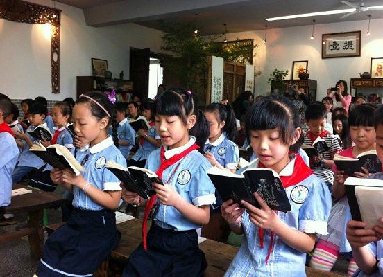 立于三国圣地，不负“锦里”美名，“中优”武侯，锦里小学打造传统文化教育样本