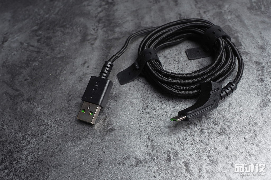 雷蛇鼠标锐蝮蛇怎么样,鼠标雷蛇锐蝮蛇粉色