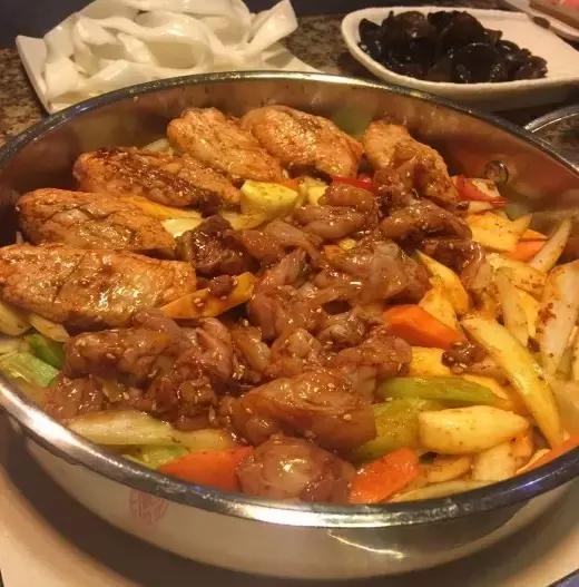 不管你愿不愿意，这10家焖锅都铺面而来了！