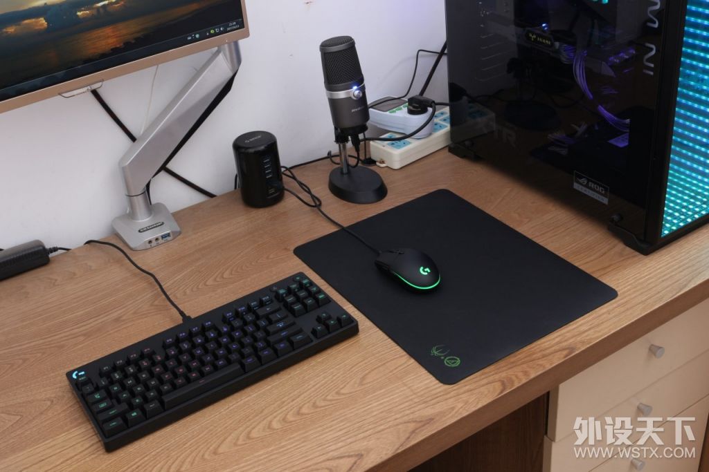 罗技键盘gpro尊贵蓝和海克斯版,罗技gpro键盘优缺点