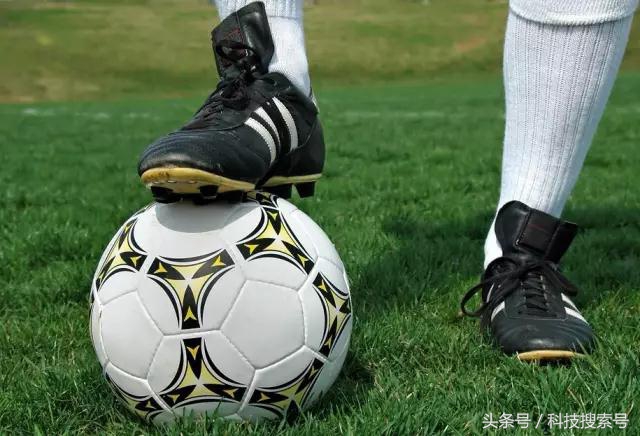 节能环保高科技的充电宝,科技感满满的充电宝