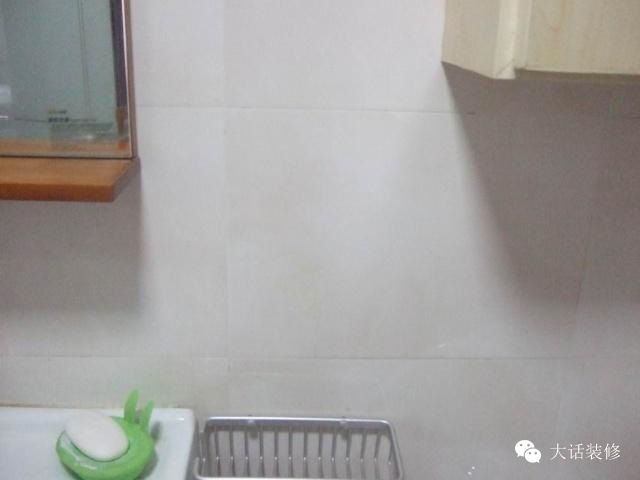 瓷砖打孔怎么打才不会开裂?师傅教我的方法百试百灵