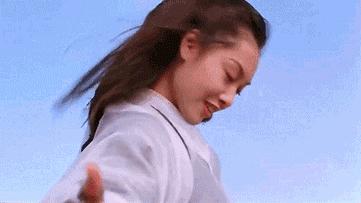 为什么周星驰电影都有舞蹈,周星驰每个电影为什么都有跳舞的