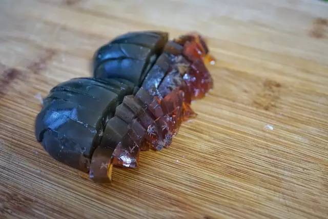 美味可口的皮蛋豆腐凉拌小贴士,又到夏天了各种小吃