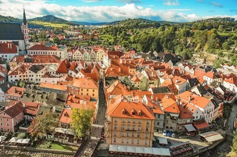 去欧洲一趟花费要多少钱,欧洲物价低签证简单的国家