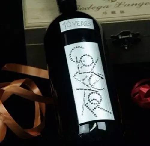 中国最贵的葡萄酒多少钱一斤,张裕最贵的红酒是哪款