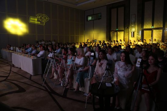 重建商业模式，看我贱踏江湖