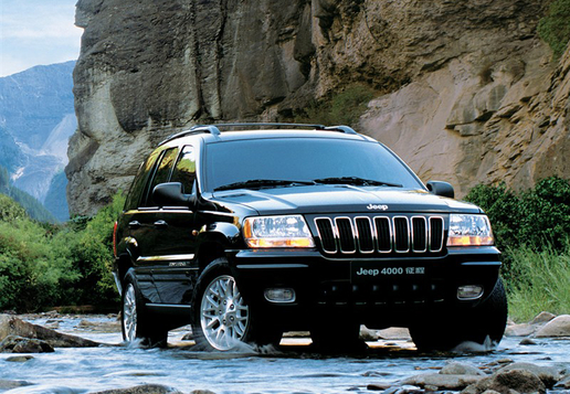 为情怀买单的豪车,13年jeep大切诺基开起来怎么样