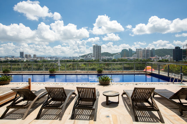 轻装旅行者的品位之选，三亚黎客酒店全方位解析