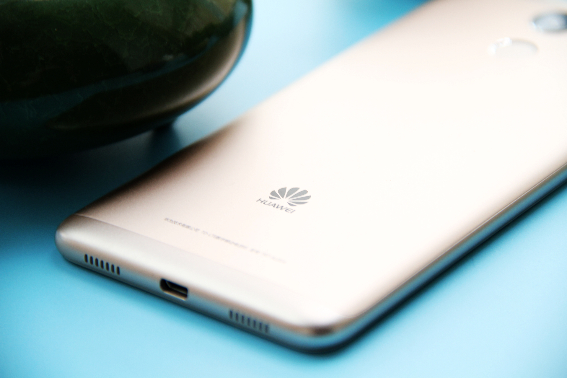 华为畅享7拍照像素,华为畅享7plus专业拍照