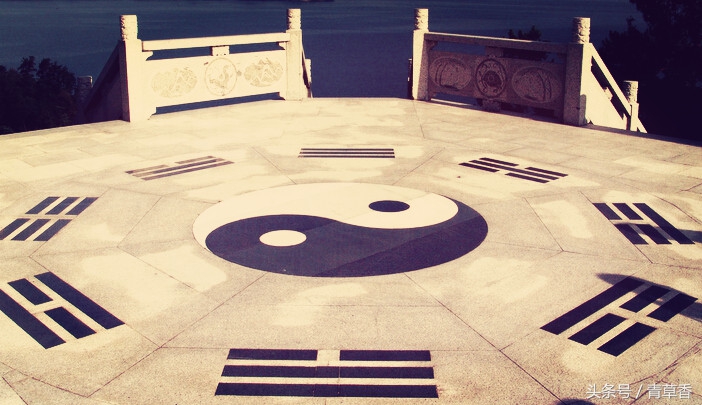 八字中吉神与凶神的区别,八字中四吉神和四凶神