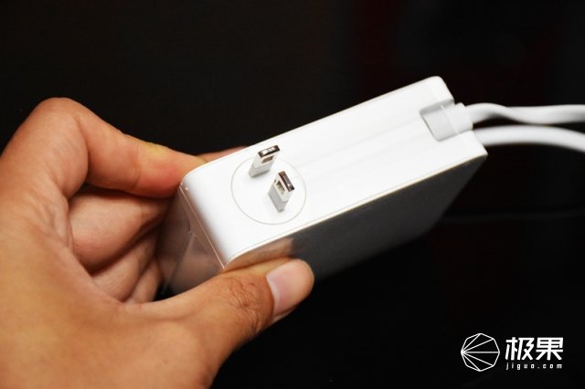 三星最好的显示器是什么,为什么大家都说三星的手机屏幕好