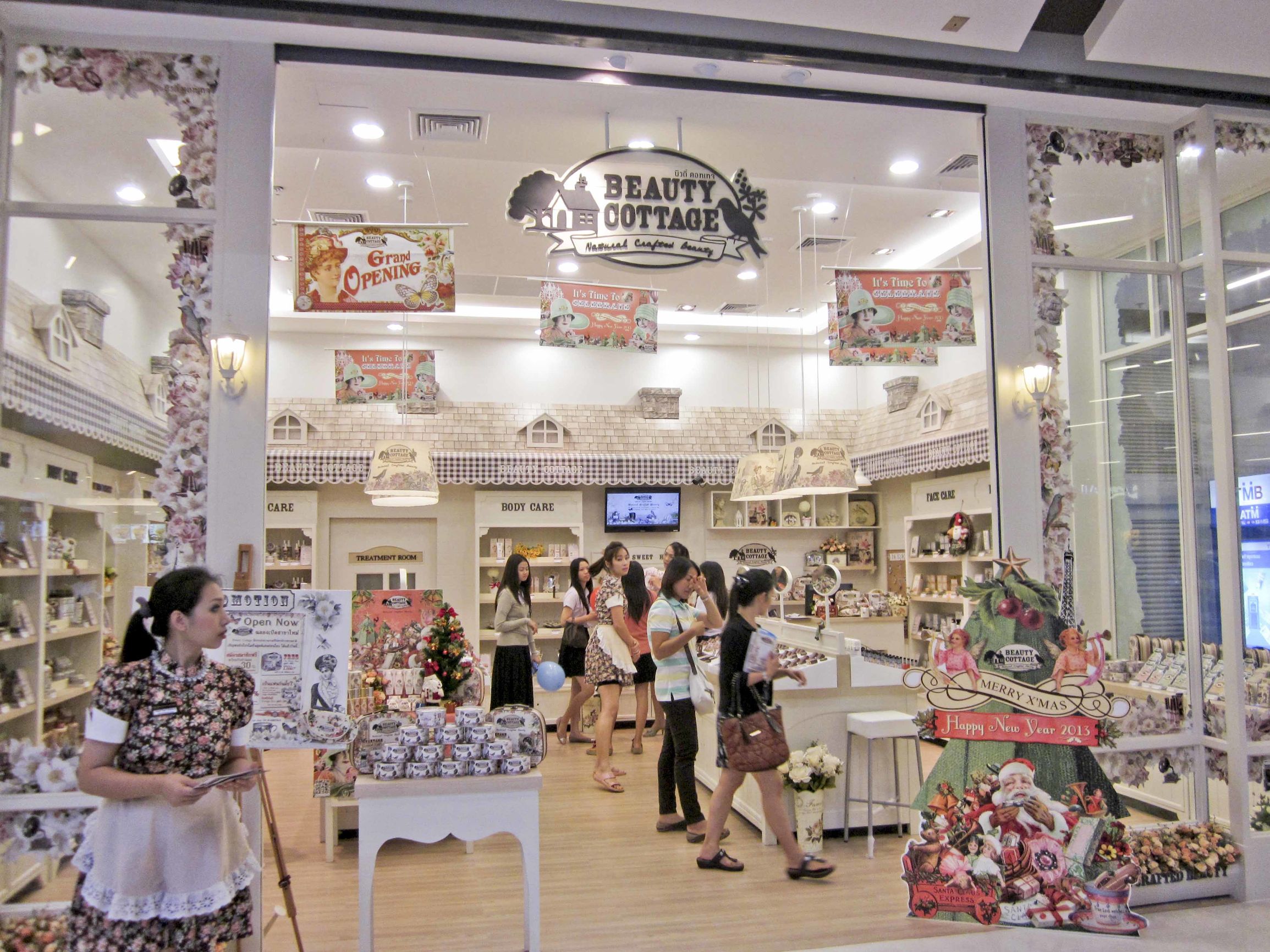 泰国正品彩妆产品推荐,超便宜的彩妆2元