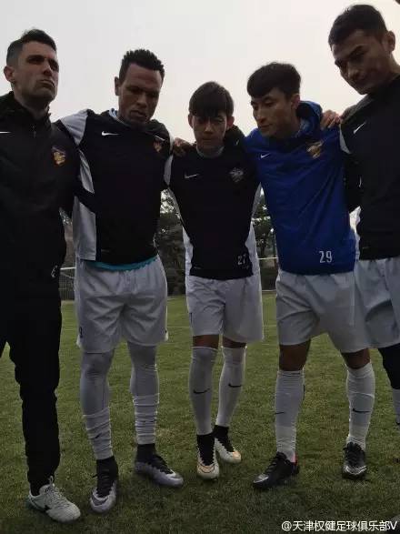 权健亚冠比赛在线直播,权健击败恒大