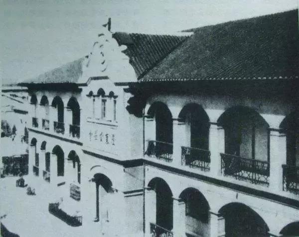 在上海，一定要去一次虹口区