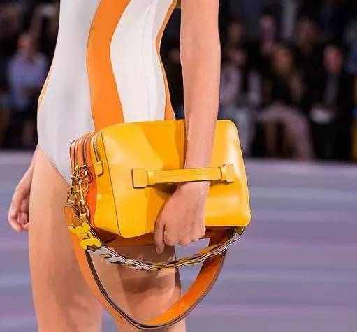 2017你要买的包要有它,并且这股潮风会一直刮下去