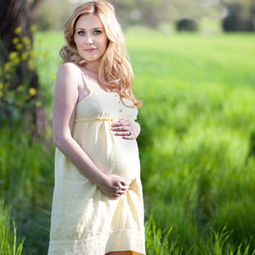 怀孕28周肚子有点姨妈疼,怀孕一般在几周会出现腰痛