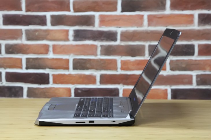 机械师f117性价比,机械师f117笔记本中正评测