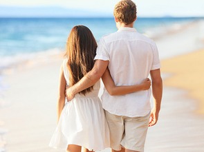 怀孕28周肚子有点姨妈疼,怀孕一般在几周会出现腰痛