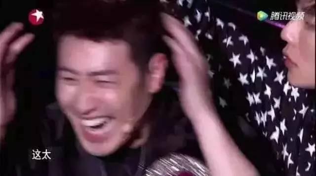 白敬亭鹿晗刘昊然嘎嘎原视频,刘昊然白敬亭鹿晗