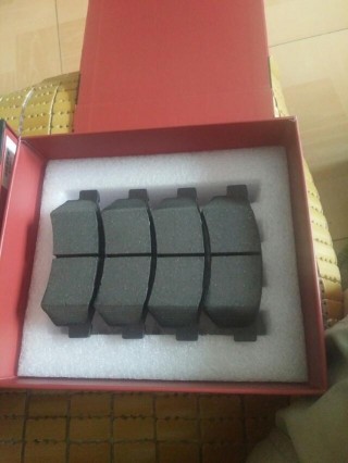 别克凯越更换后刹车片教程,凯越525x如何检查刹车片是否该换