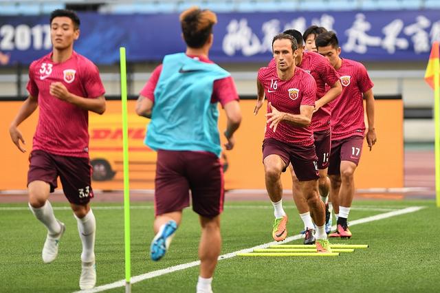 涓婃腐娈嬮樀缁濇潃,鍩冪鐮撮棬涓婃腐3-0