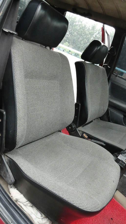 二手普桑哪个版本最值得买,大量库存车出售4万大众老普桑