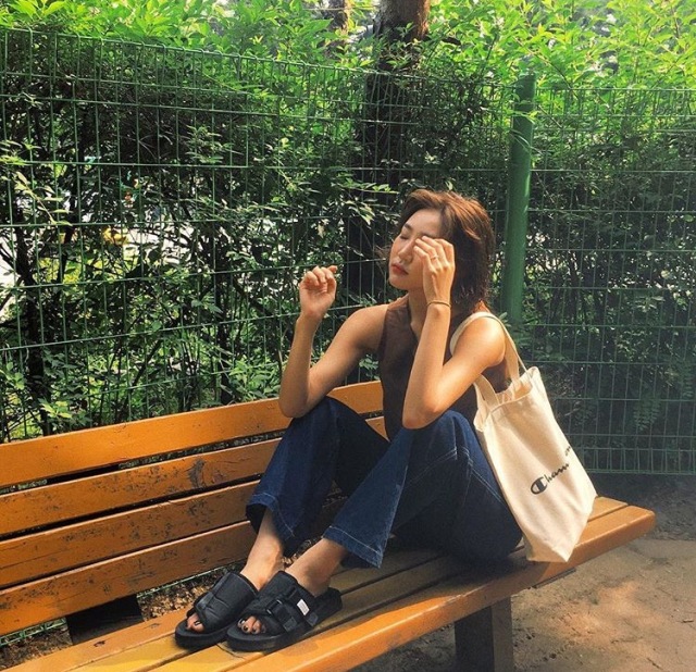 拥有一双拖鞋很重要,给自己做了一双独一无二的拖鞋