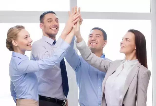 喜讯|返得好便利店长沙湘府加盟店签约成功!返得好便利店加盟势头猛进