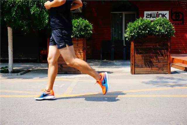 nike跑鞋推荐飞马34,实用跑鞋nikezoom34