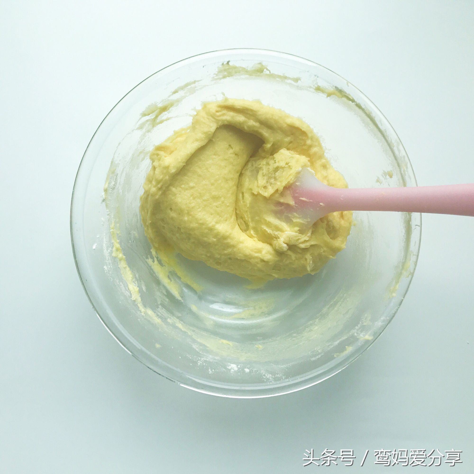 宝宝辅食土豆蔬菜饼防便秘,宝宝通便辅食玉米鸡蛋饼