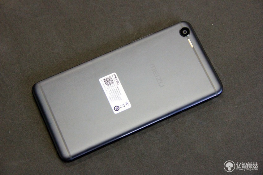 魅蓝e2手机怎么样,魅蓝E2