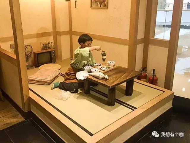 90后男生创业甜品店，2年打造为重庆美女最爱晒朋友圈的聚会场所，电影明星和日本人来偷偷品尝