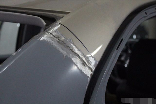 车子撞坏了4s店怎么处理,揭秘事故车在4s店维修