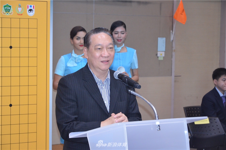 大学生世锦赛曼谷开棋蔡绪锋：以棋会友做贡献