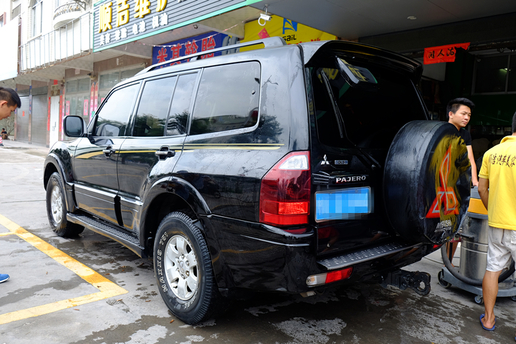 一代经典三菱帕杰罗,三菱帕杰罗的传奇一生