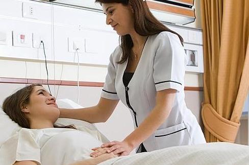 产后护理的风险及对策,剖宫产后伤口感染会造成什么影响