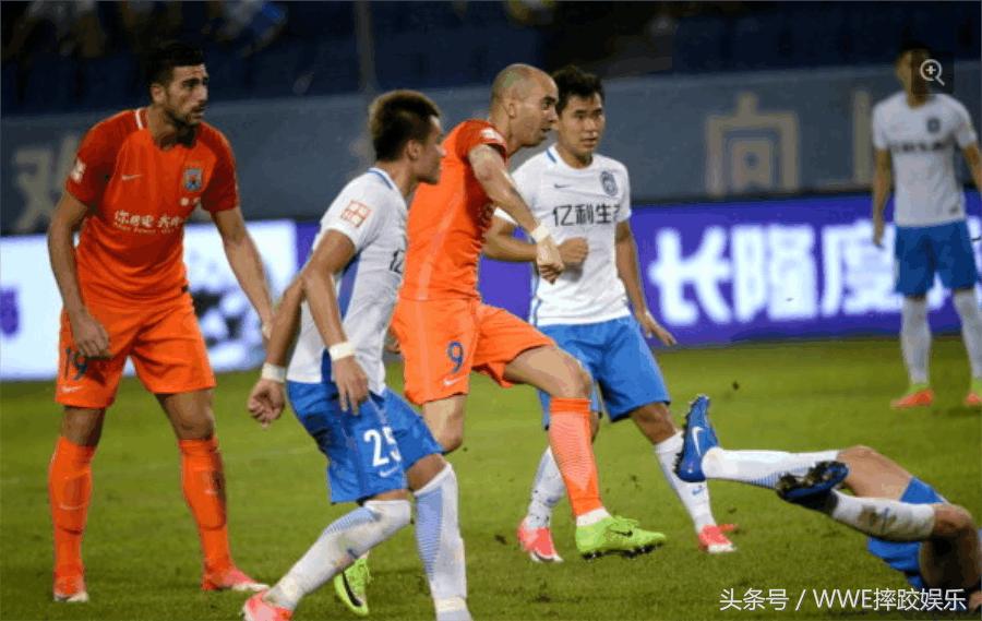 椴佽兘2-1閫嗚浆棣栬儨鎭掑ぇ,椴佽兘2:1閫嗚浆浜氭嘲