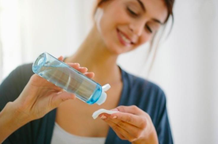 bb霜到底应该怎么用,bb霜涂什么妆容好