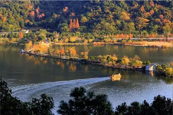 杭州拍婚纱照2万,拍婚纱照去杭州怎么样