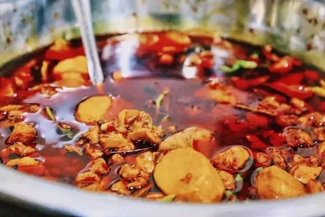 有个地方只有我们知道是哪里,有一个地方只有我们知道剧照图文