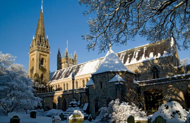 英国南部城市有哪些大学,英国的大学之城