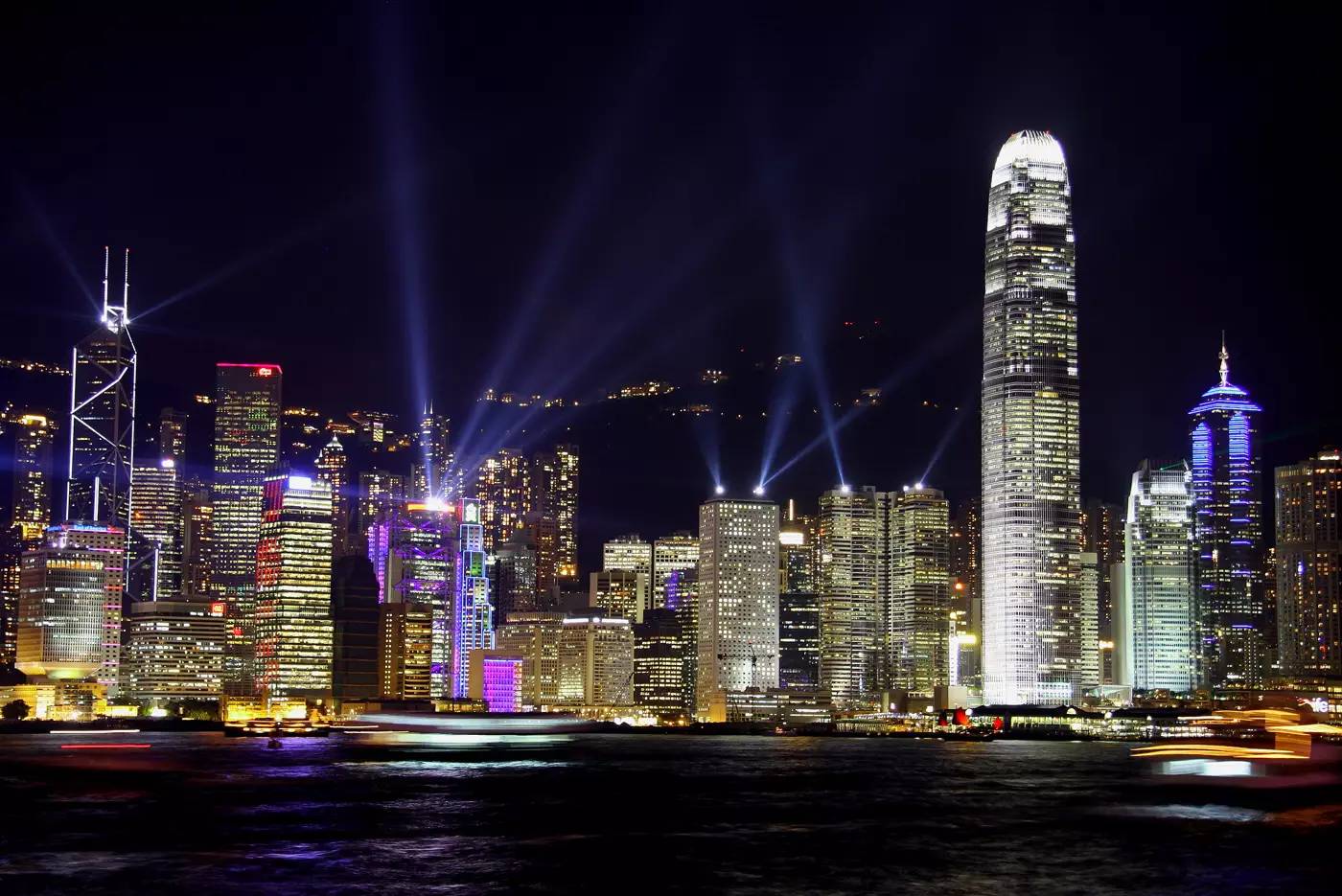 寻找隐藏在旅游胜地的文化绿洲丨香港书店地图