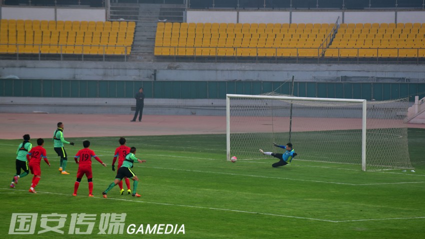 奥古斯托凌空抽射破门北京台解说,国安对阵上港奥古斯托